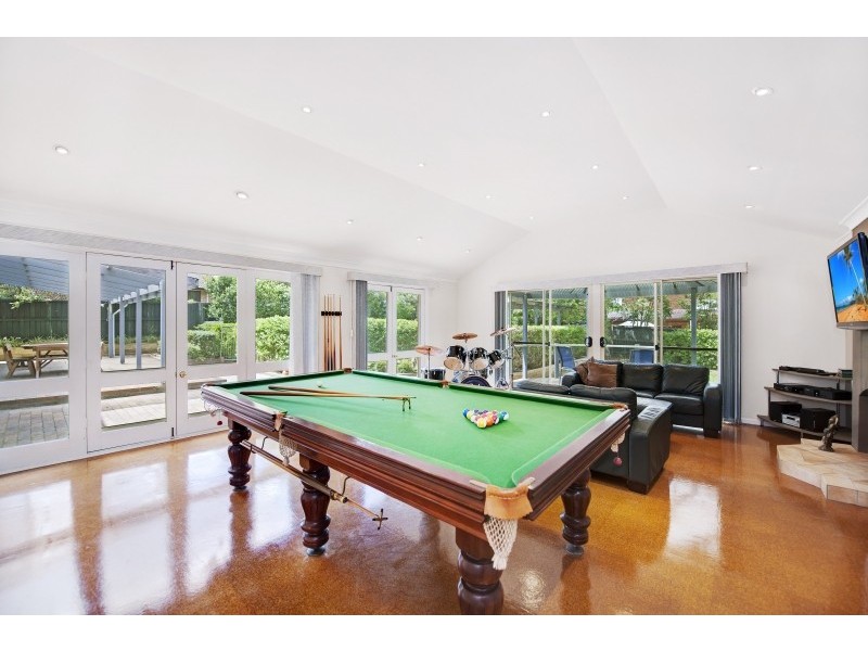 16 Dawes Avenue, Castle Hill NSW 2154