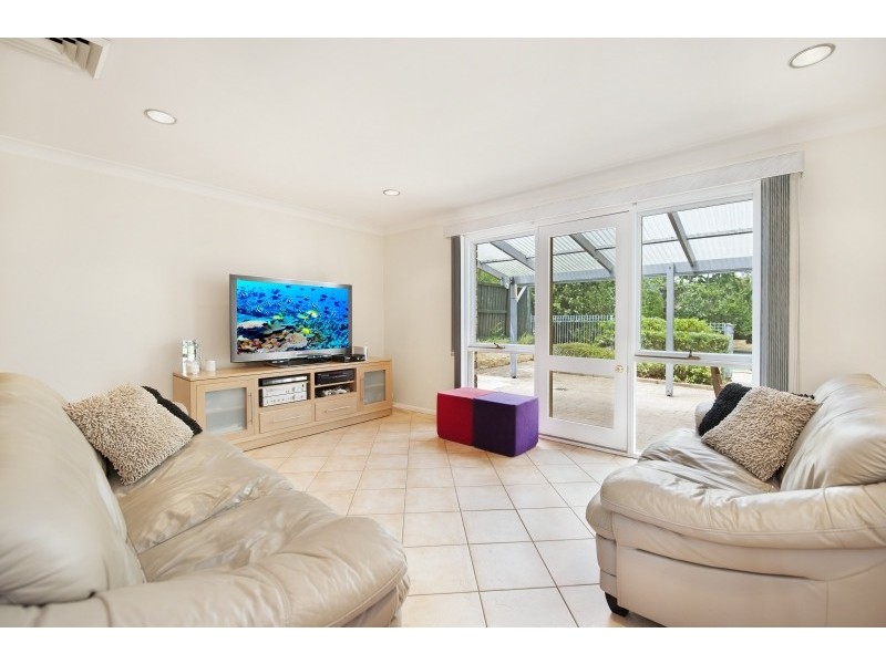 16 Dawes Avenue, Castle Hill NSW 2154