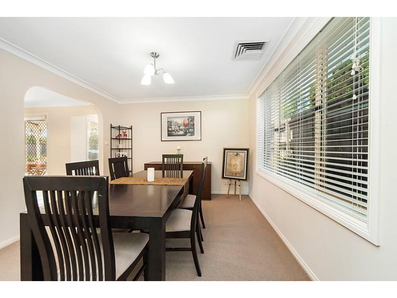 33 John Radley Avenue, Dural NSW 2158