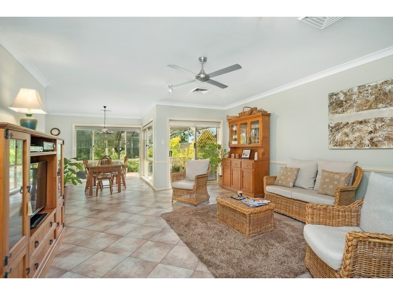 16 Mensa Place, Castle Hill NSW 2154