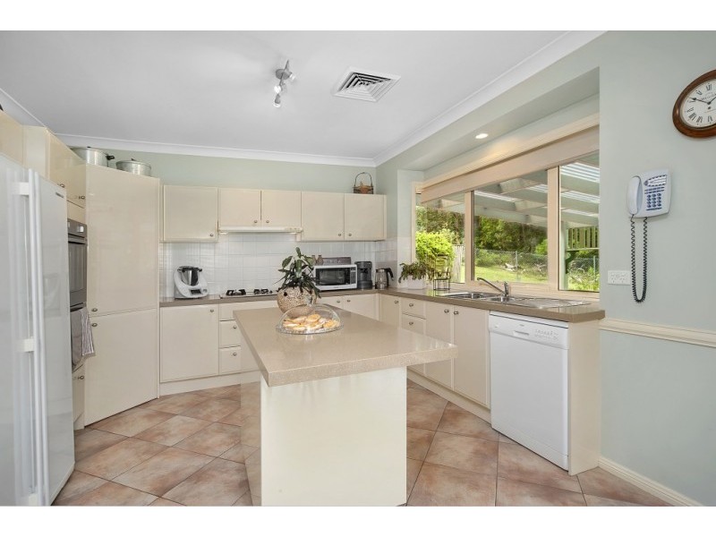 16 Mensa Place, Castle Hill NSW 2154