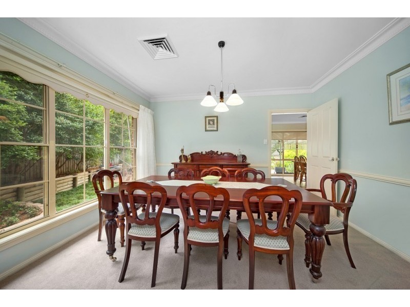 16 Mensa Place, Castle Hill NSW 2154