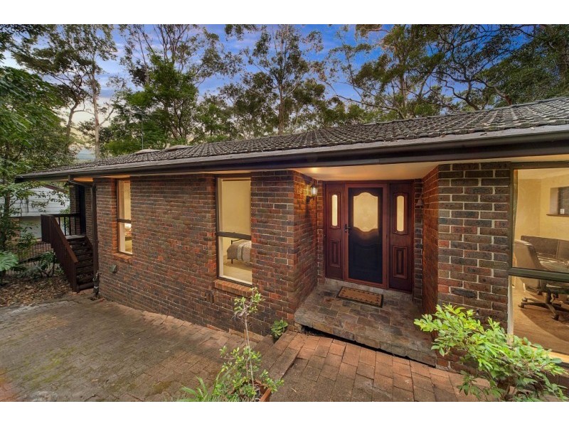 30 Francis Greenway Drive, Cherrybrook NSW 2126