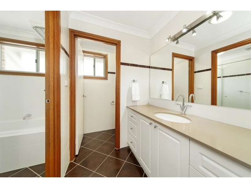 121 Ridgecrop Drive, Castle Hill NSW 2154