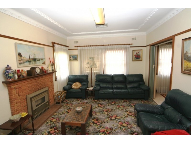 12 Warne Street, Pennant Hills NSW 2120