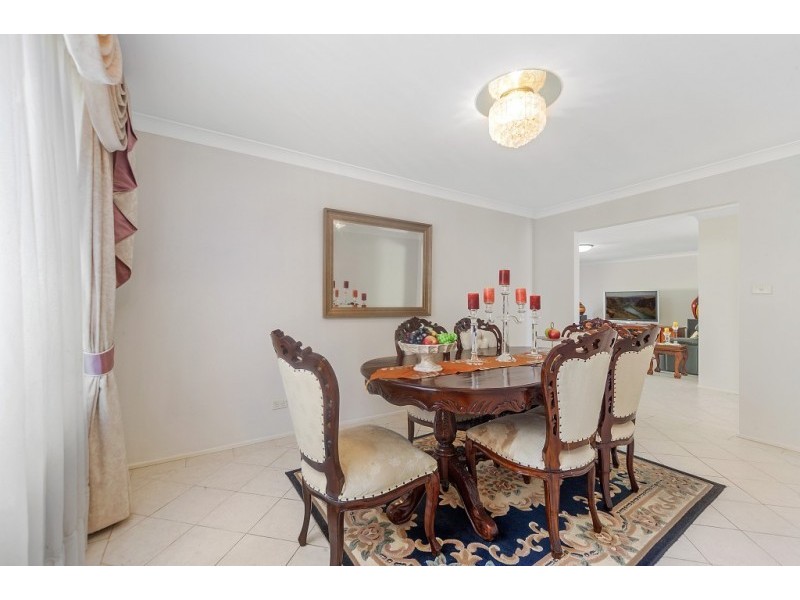 27 Maria Lock Grove, Oakhurst NSW 2761