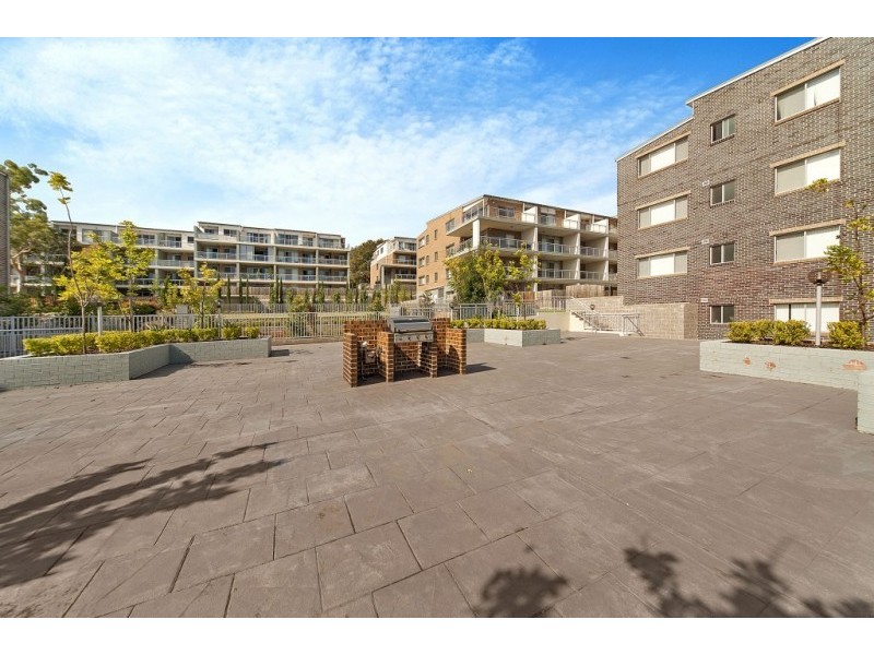 92/23-35 Crane Road, Castle Hill NSW 2154