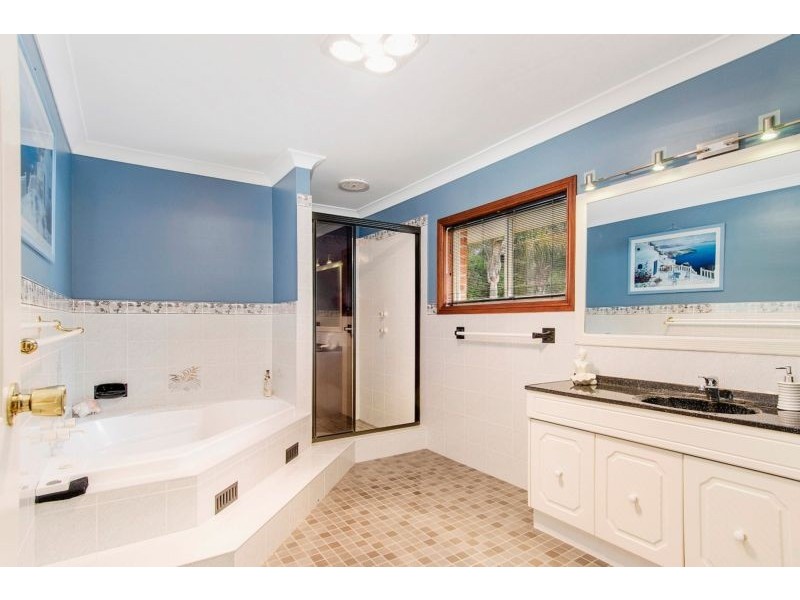 9 Mensa Place, Castle Hill NSW 2154