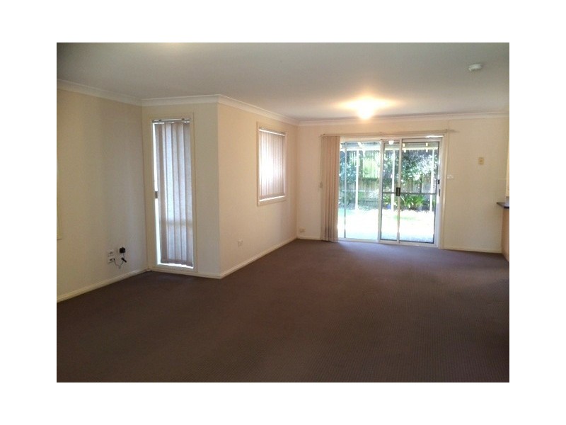 3/6 Golden Grove, Kellyville NSW 2155