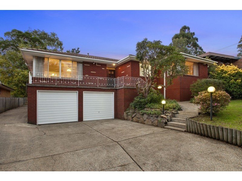 11 Eaton Road, West Pennant Hills NSW 2125