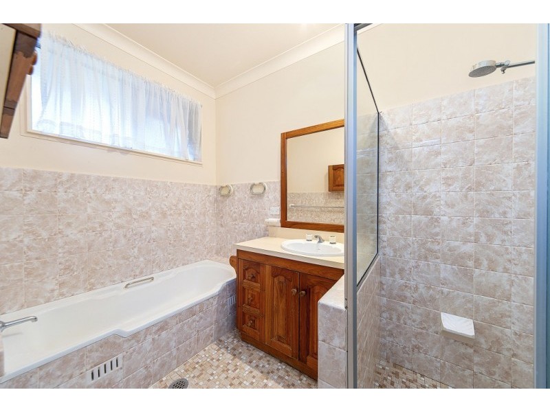 11 Eaton Road, West Pennant Hills NSW 2125