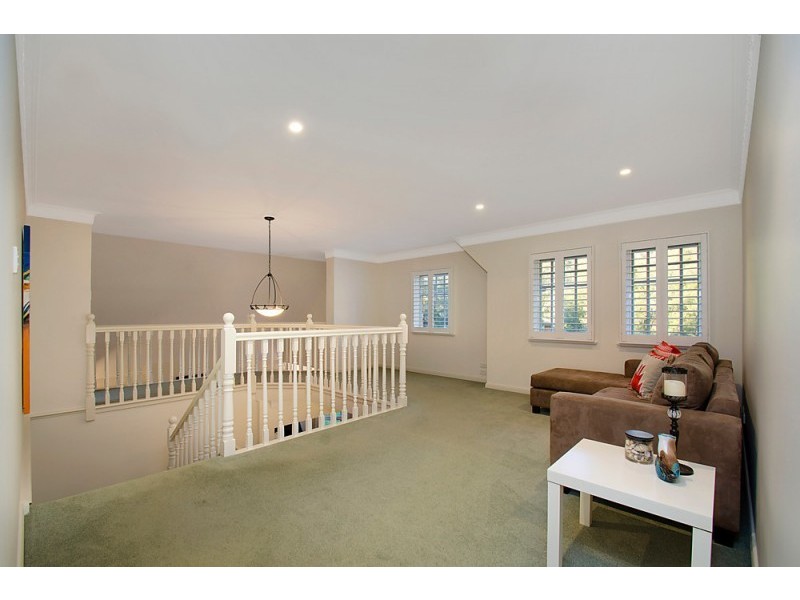 11 Lyndhurst Court, West Pennant Hills NSW 2125