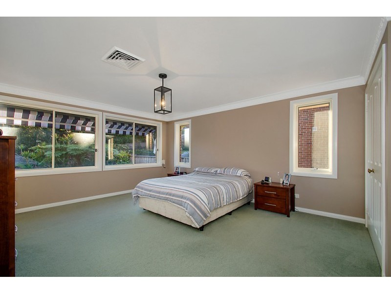 11 Lyndhurst Court, West Pennant Hills NSW 2125
