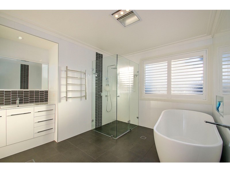 11 Lyndhurst Court, West Pennant Hills NSW 2125