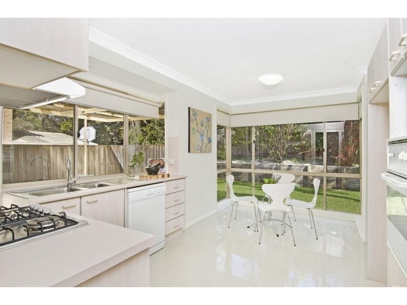 27 Amberlea Court, Castle Hill NSW 2154