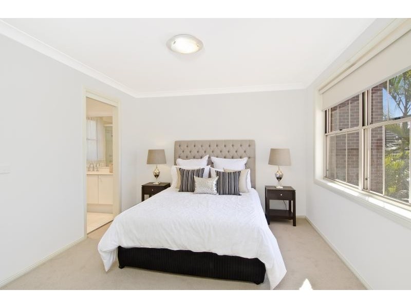 27 Amberlea Court, Castle Hill NSW 2154