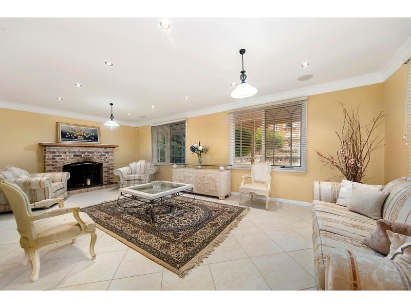 32 Kookaburra Place, West Pennant Hills NSW 2125