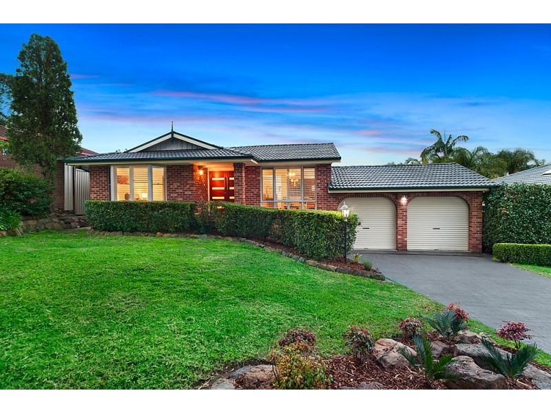 8 Tanbark Place, Dural NSW 2158