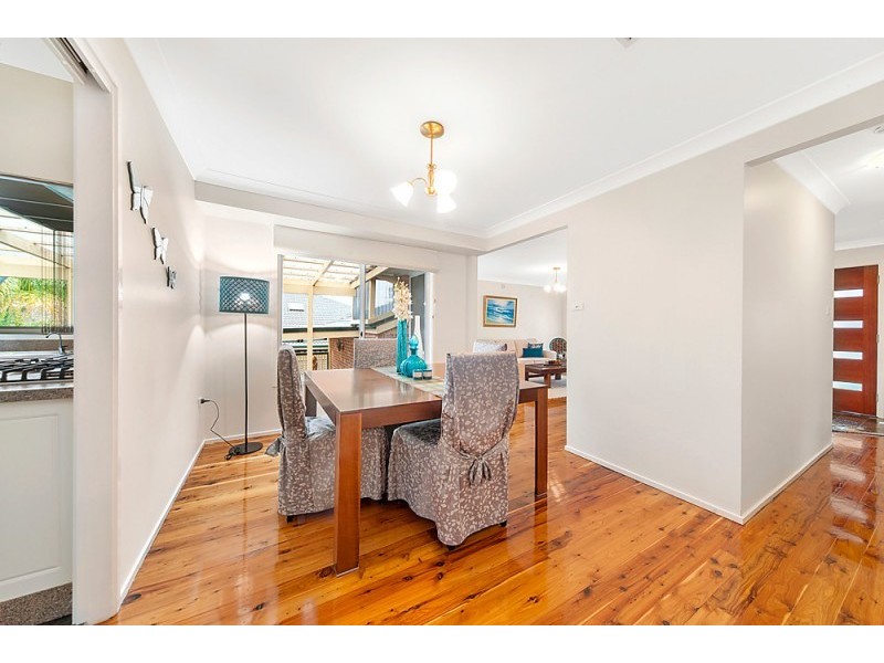 8 Tanbark Place, Dural NSW 2158