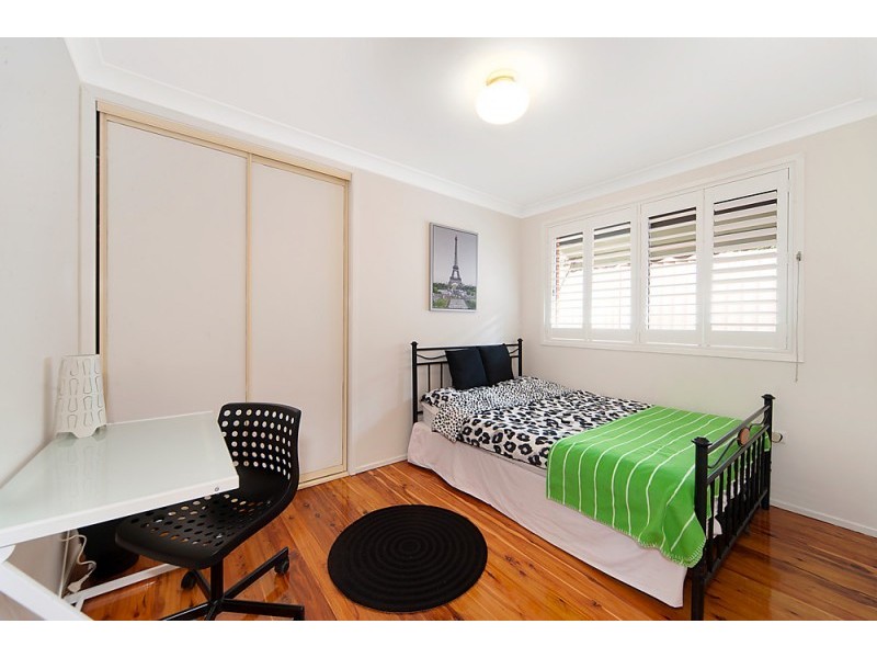 8 Tanbark Place, Dural NSW 2158