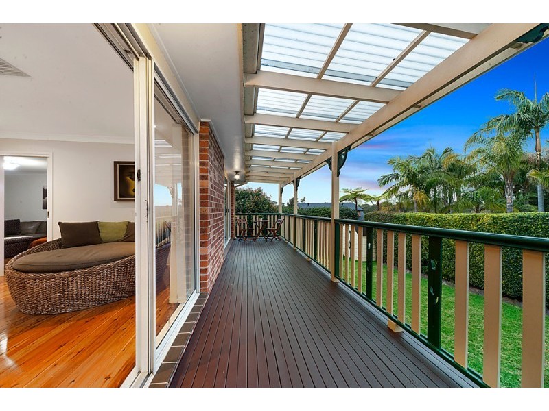 8 Tanbark Place, Dural NSW 2158