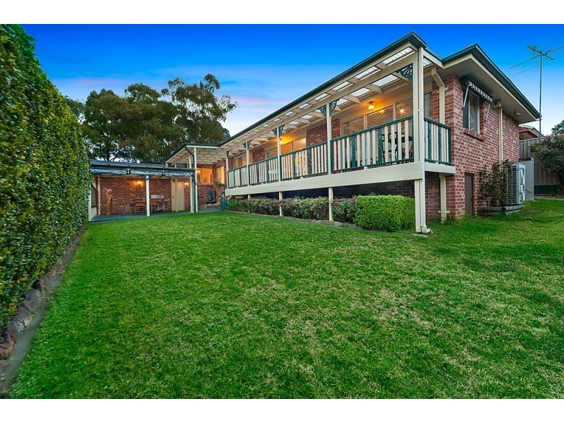 8 Tanbark Place, Dural NSW 2158