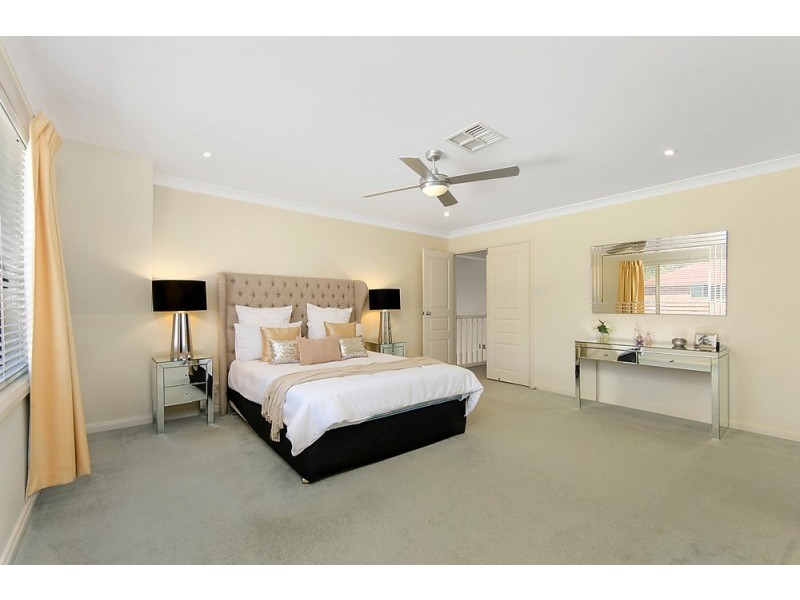 8 Cubby Close, Castle Hill NSW 2154