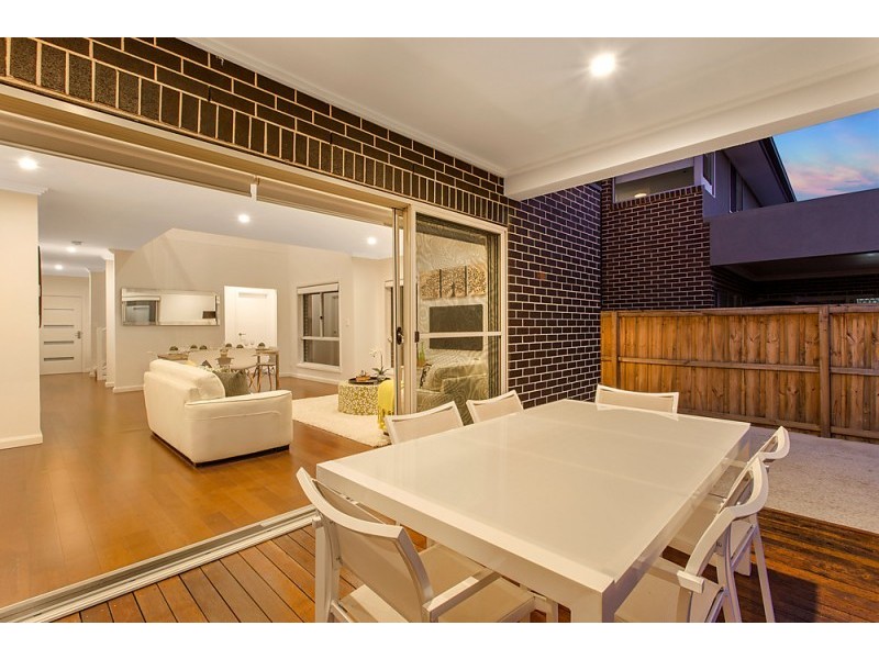 60 Bridgewood Drive, Beaumont Hills NSW 2155