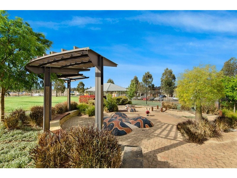 60 Bridgewood Drive, Beaumont Hills NSW 2155