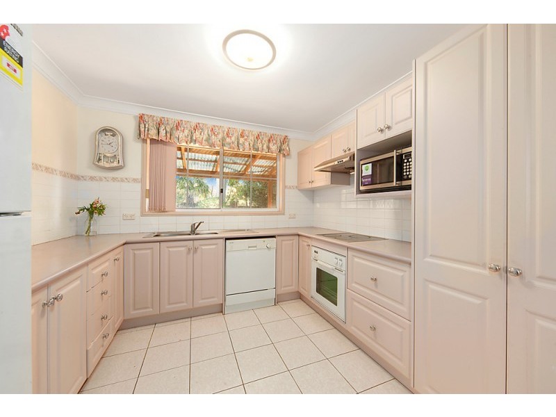 11 Lyndhurst Way, Cherrybrook NSW 2126