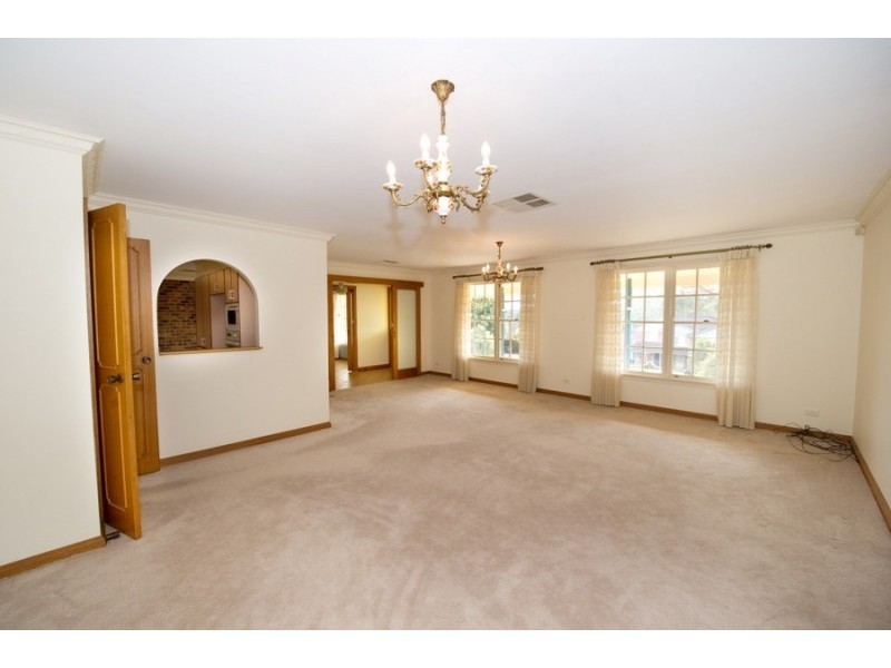 5 Anne William Drive, West Pennant Hills NSW 2125