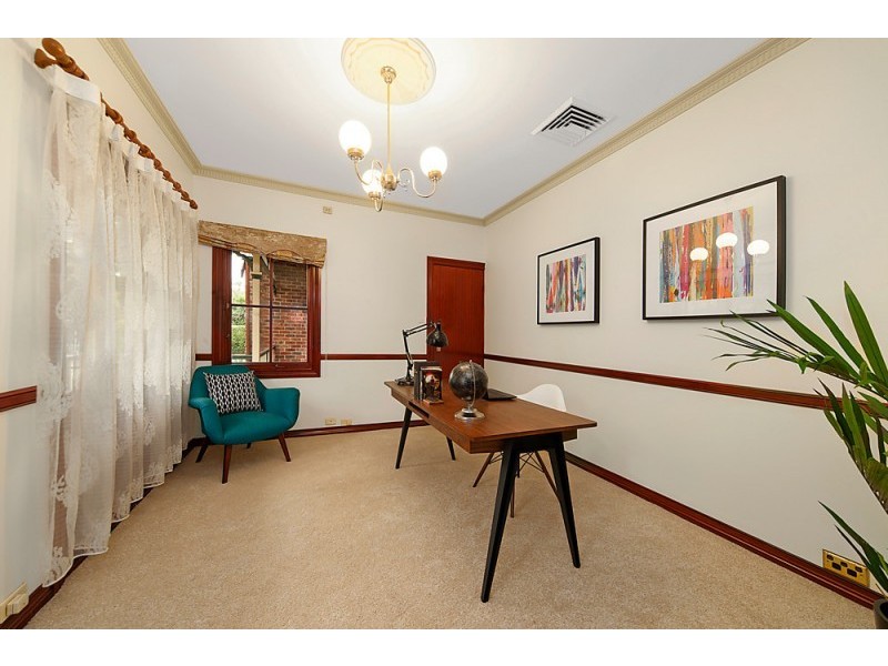11 Erlestoke Place, Castle Hill NSW 2154
