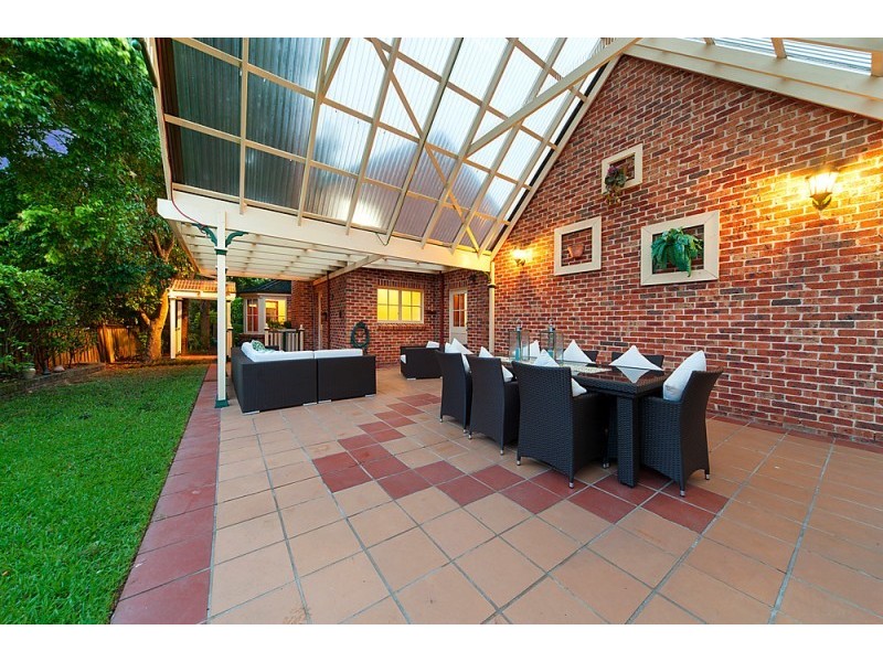 11 Erlestoke Place, Castle Hill NSW 2154