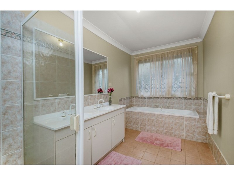 46 Fernbrook Place, Castle Hill NSW 2154