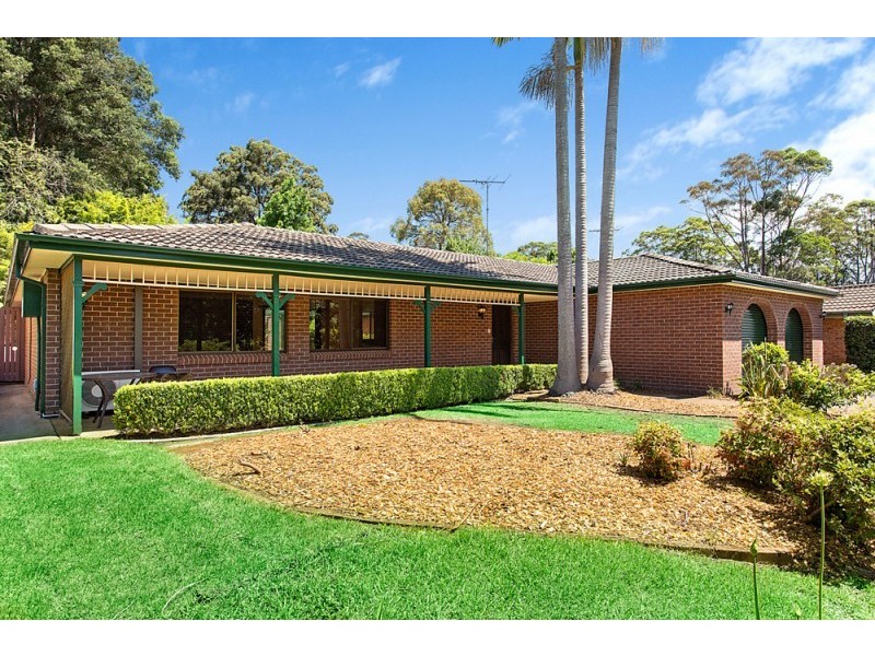 4 Autumn Leaf Grove, Cherrybrook NSW 2126