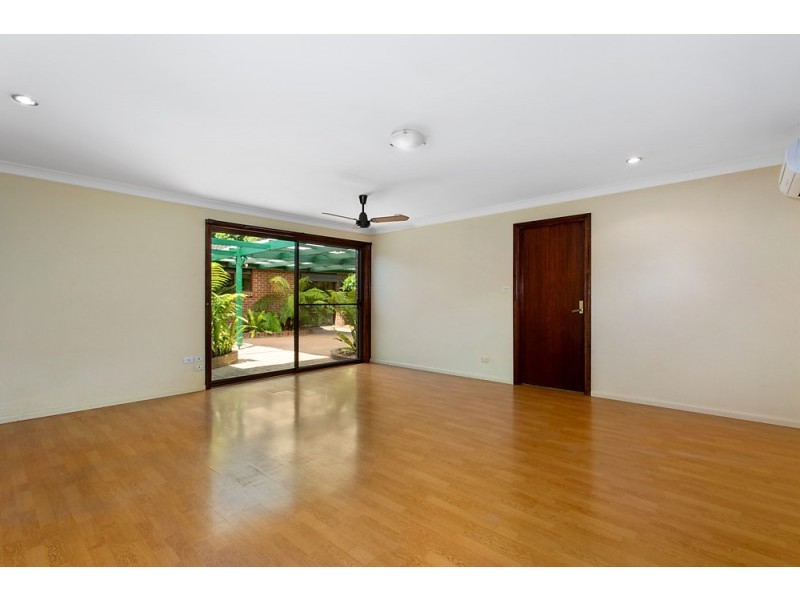 4 Autumn Leaf Grove, Cherrybrook NSW 2126