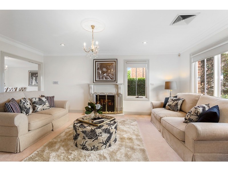 14 Stirling Court, Castle Hill NSW 2154