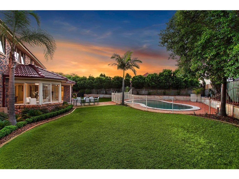 14 Stirling Court, Castle Hill NSW 2154