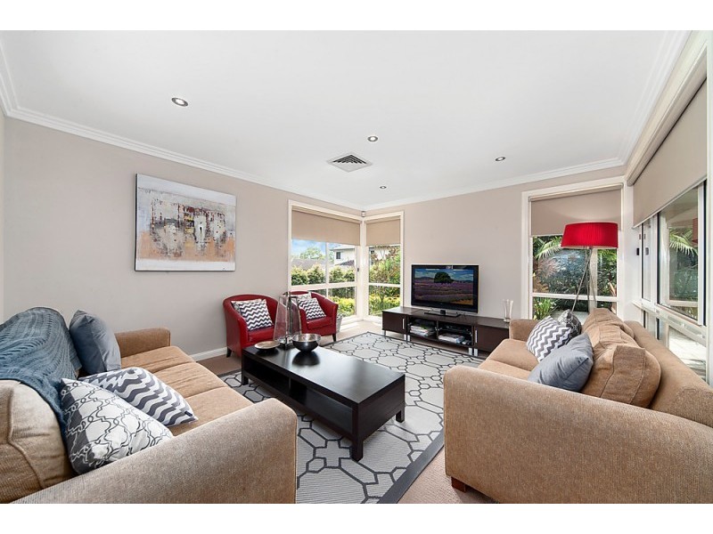 4 Verincourt Way, Castle Hill NSW 2154