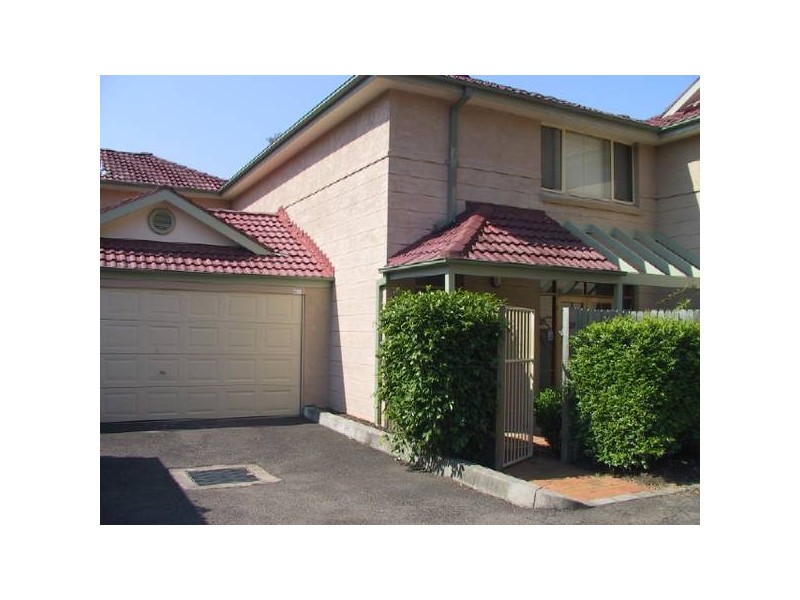 20/2 Rifle Range Road, Northmead NSW 2152