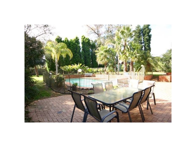 51 Tamarisk Crescent, Cherrybrook NSW 2126