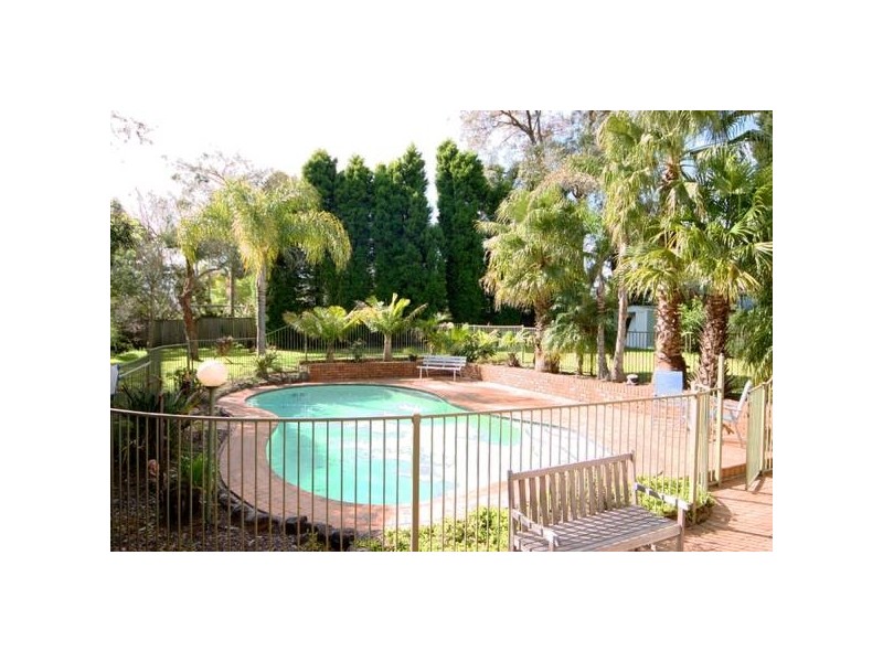 51 Tamarisk Crescent, Cherrybrook NSW 2126
