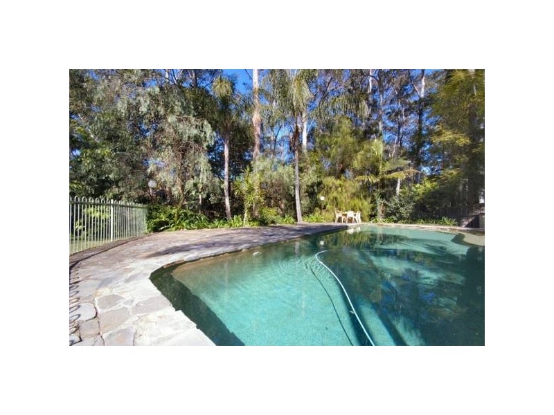 42 Alana Drive, West Pennant Hills NSW 2125