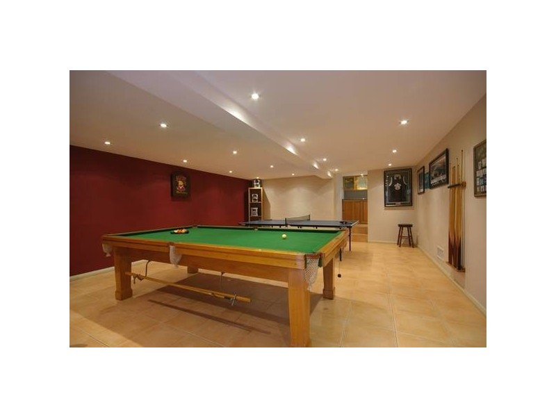 42 Alana Drive, West Pennant Hills NSW 2125