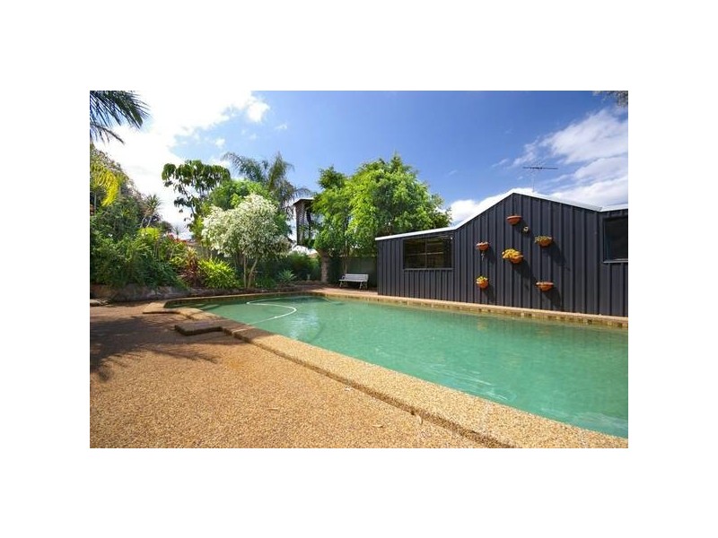 2 Nicholson Crescent, Kings Langley NSW 2147