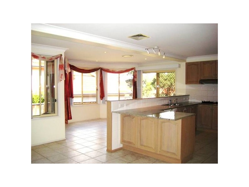 1 Lynton Green, West Pennant Hills NSW 2125