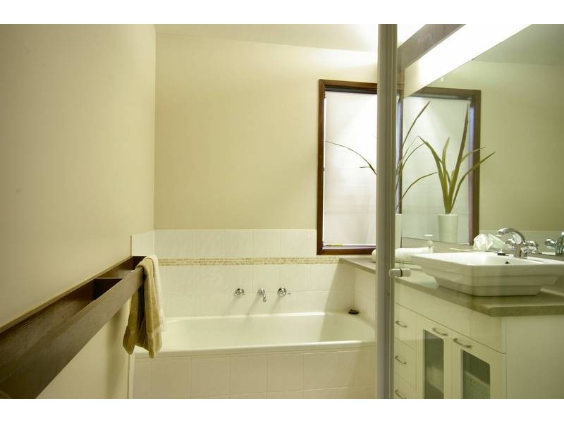 62 Eaton Road, West Pennant Hills NSW 2125