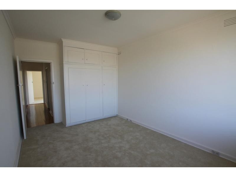 8/1447 Dandenong Road, Malvern East VIC 3145