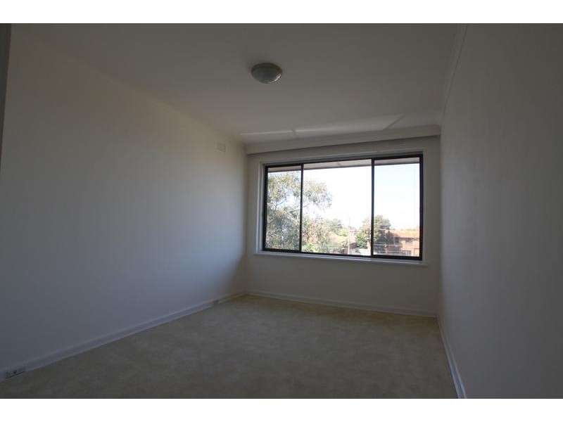 8/1447 Dandenong Road, Malvern East VIC 3145
