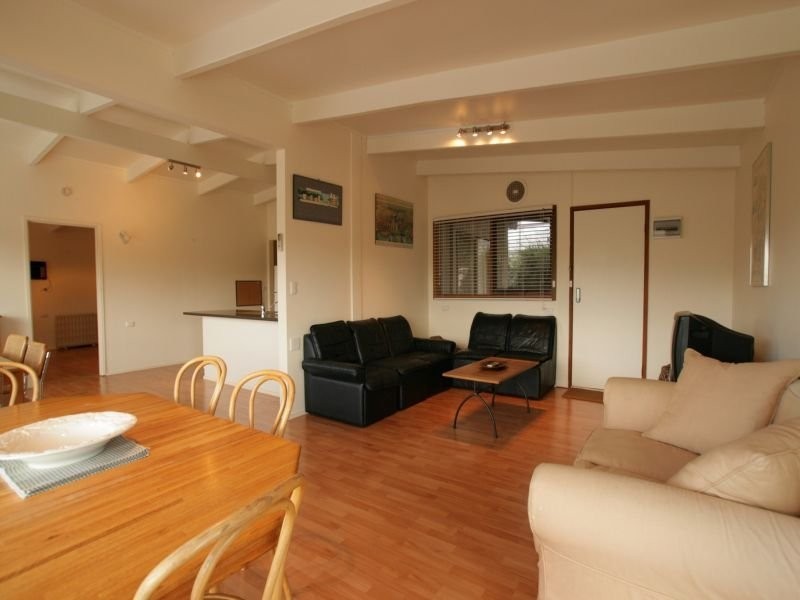 2/4 Omega St, Merrijig VIC 3723